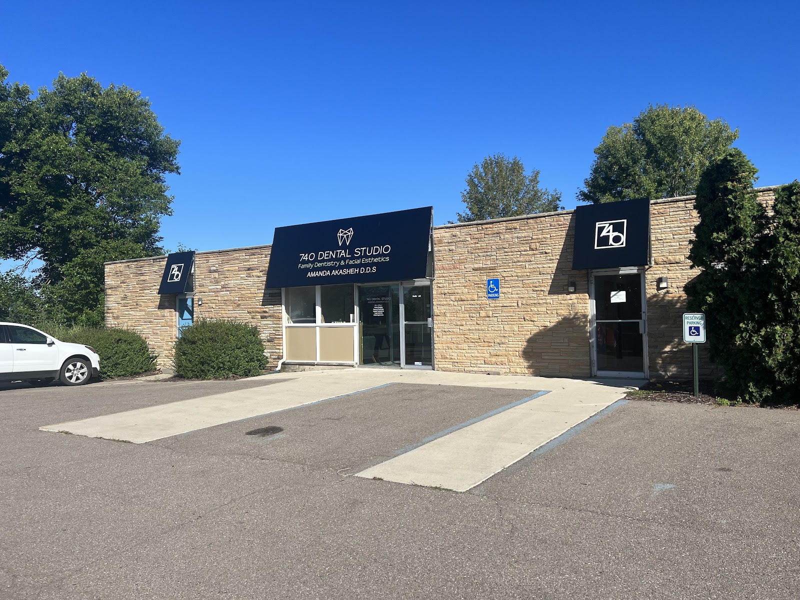 740 Dental Studio Family Dentistry & Facial Esthetics — photo