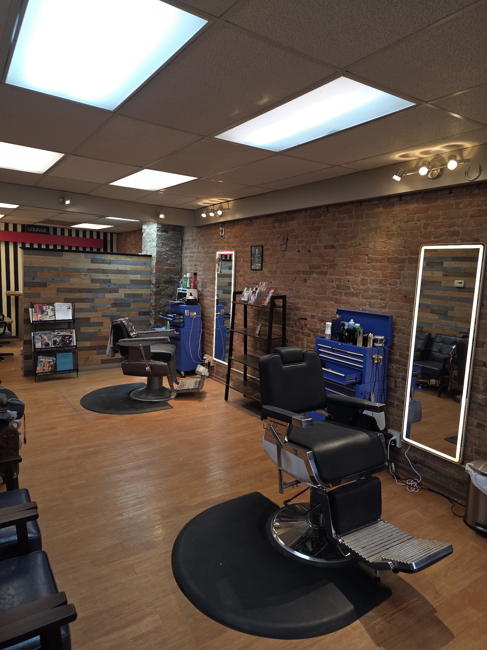 DEPOT TOWN BARBERS (formerly Paula's) in Ypsilanti