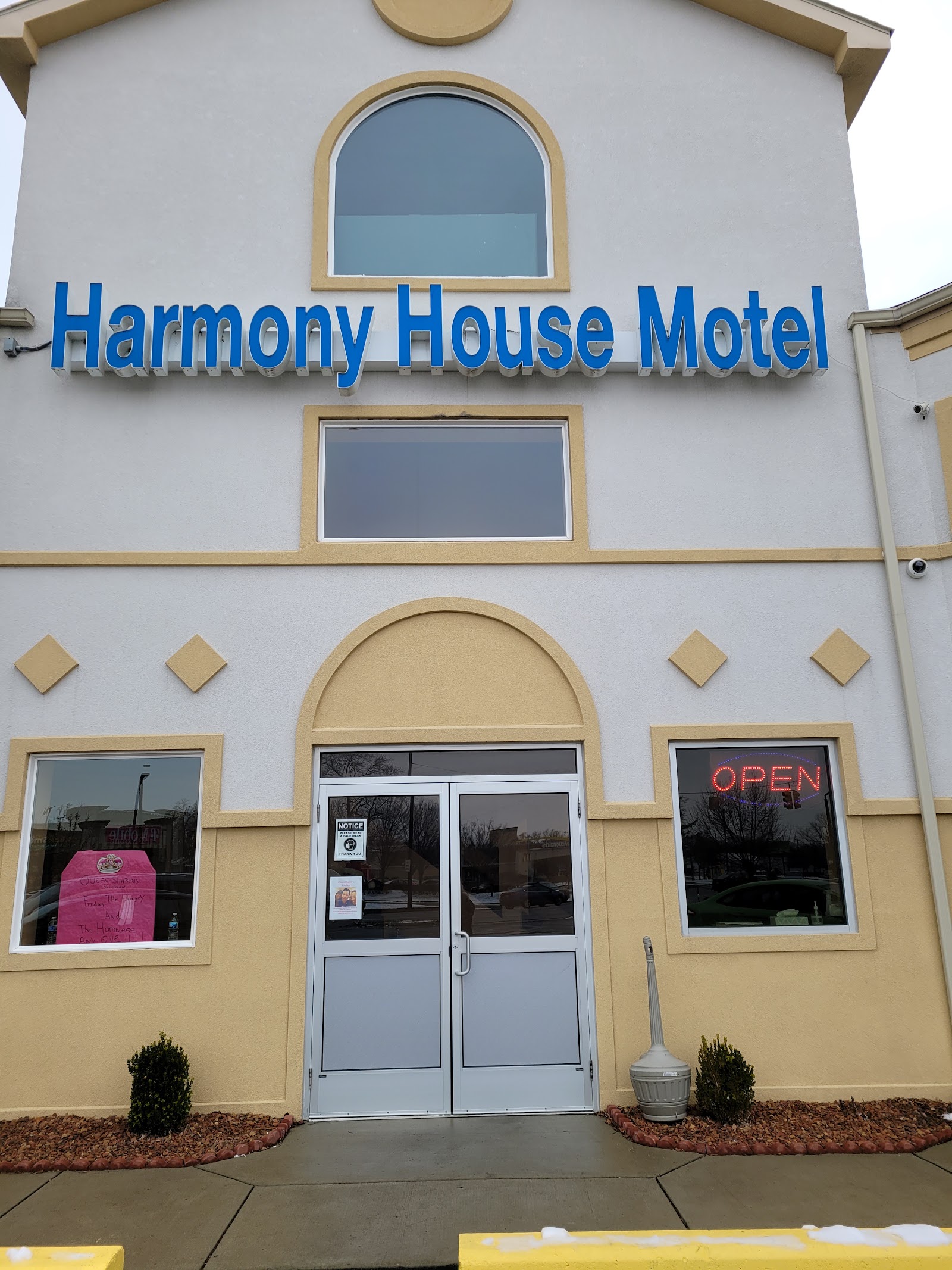 Harmony House Motel — photo
