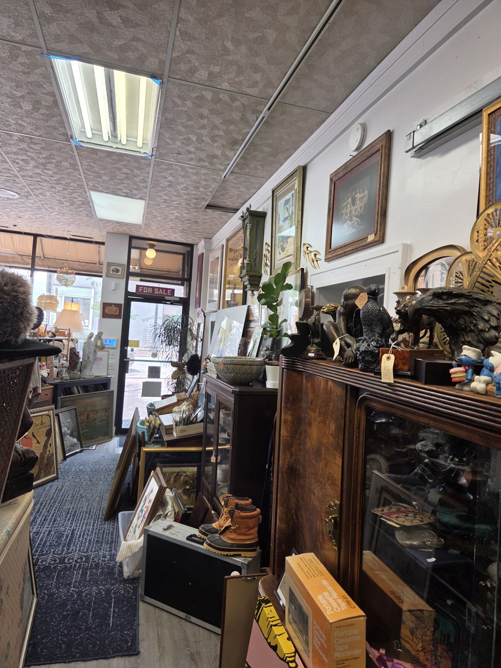 Kristine Joseph’s antique, mid Century & Estate Sale Services — photo