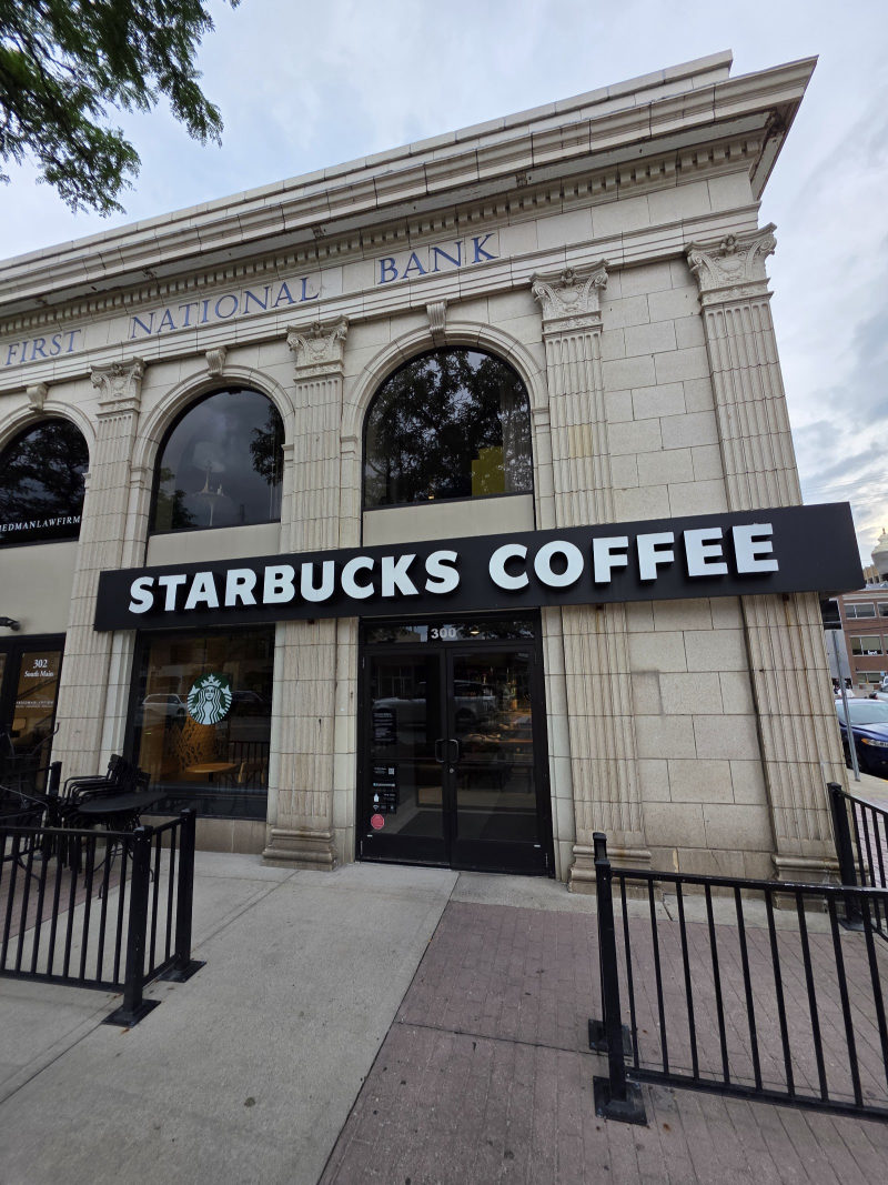 Starbucks Coffee Company in Ypsilanti