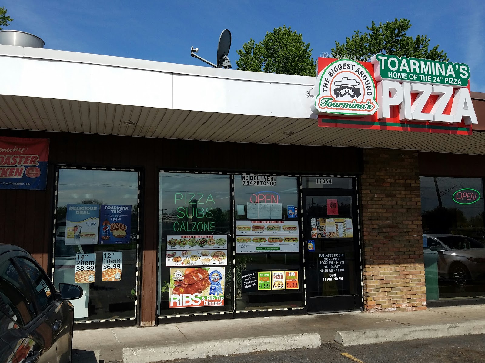 Toarmina's Pizza in Ypsilanti